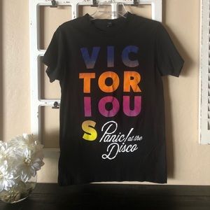 PANIC! AT THE DISCO VICTORIOUS T-SHIRT